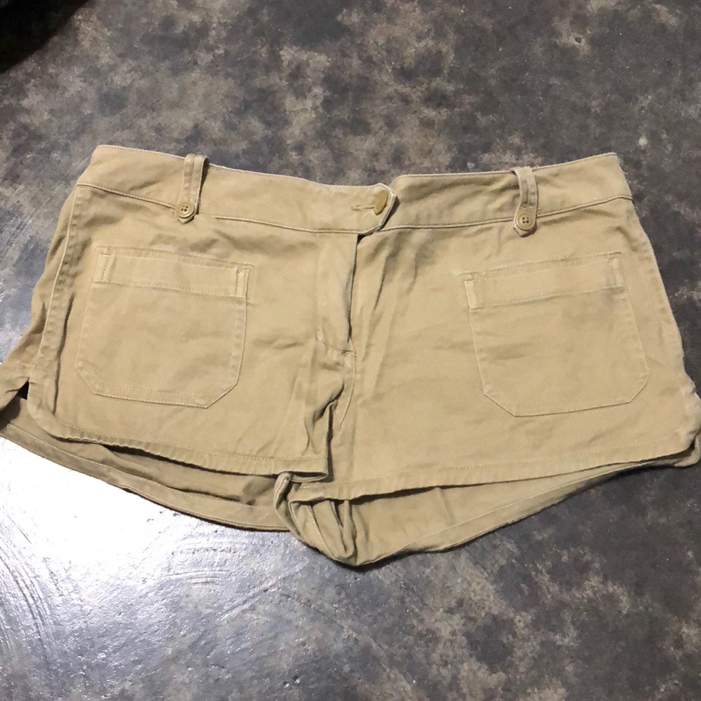 Khaki shorts